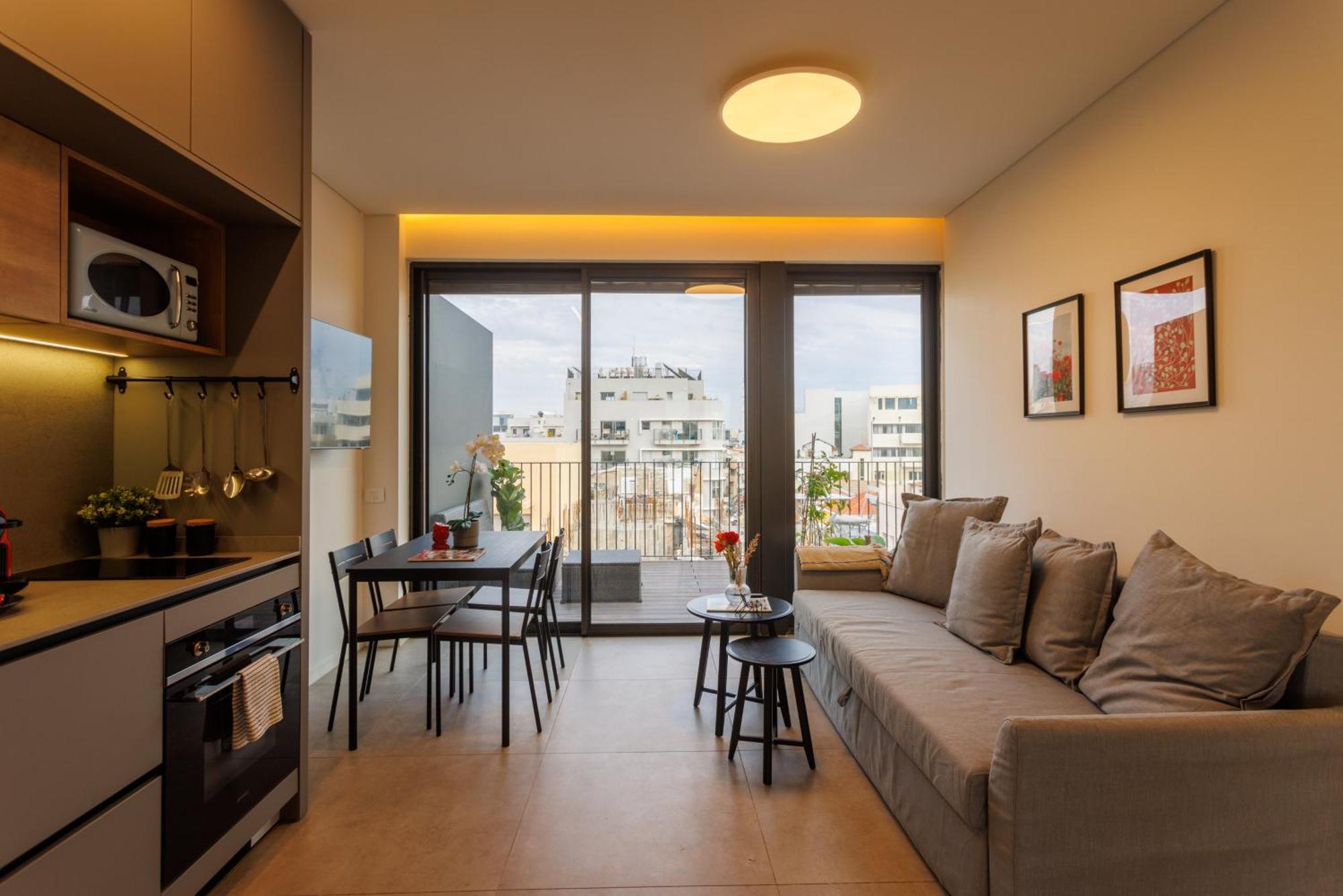 Herzl Luxury Hotel By Nimizz Tel Aviv Exterior photo