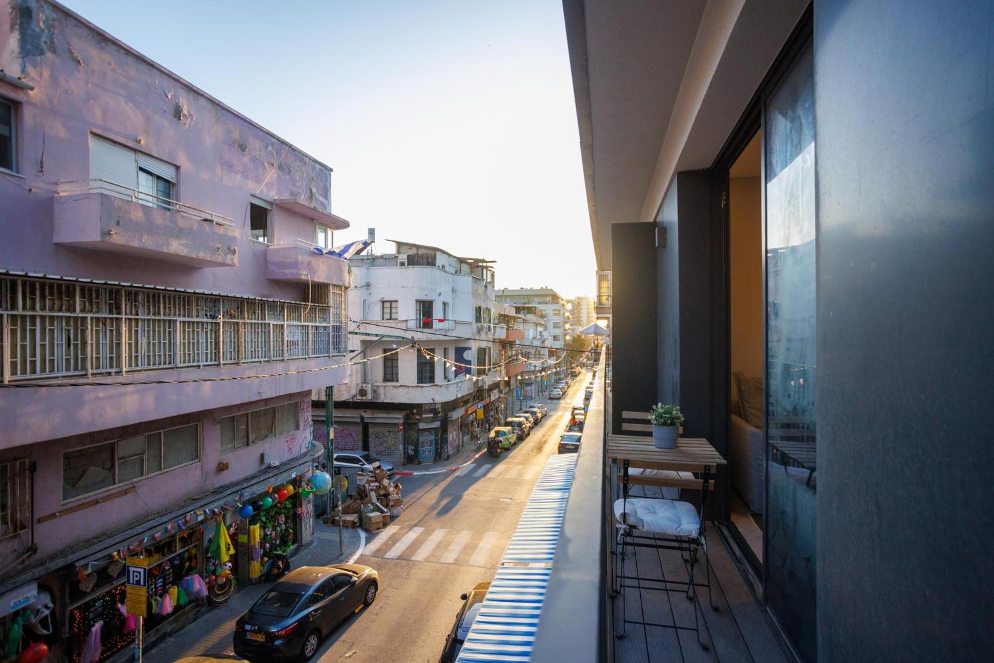 Herzl Luxury Hotel By Nimizz Tel Aviv Exterior photo