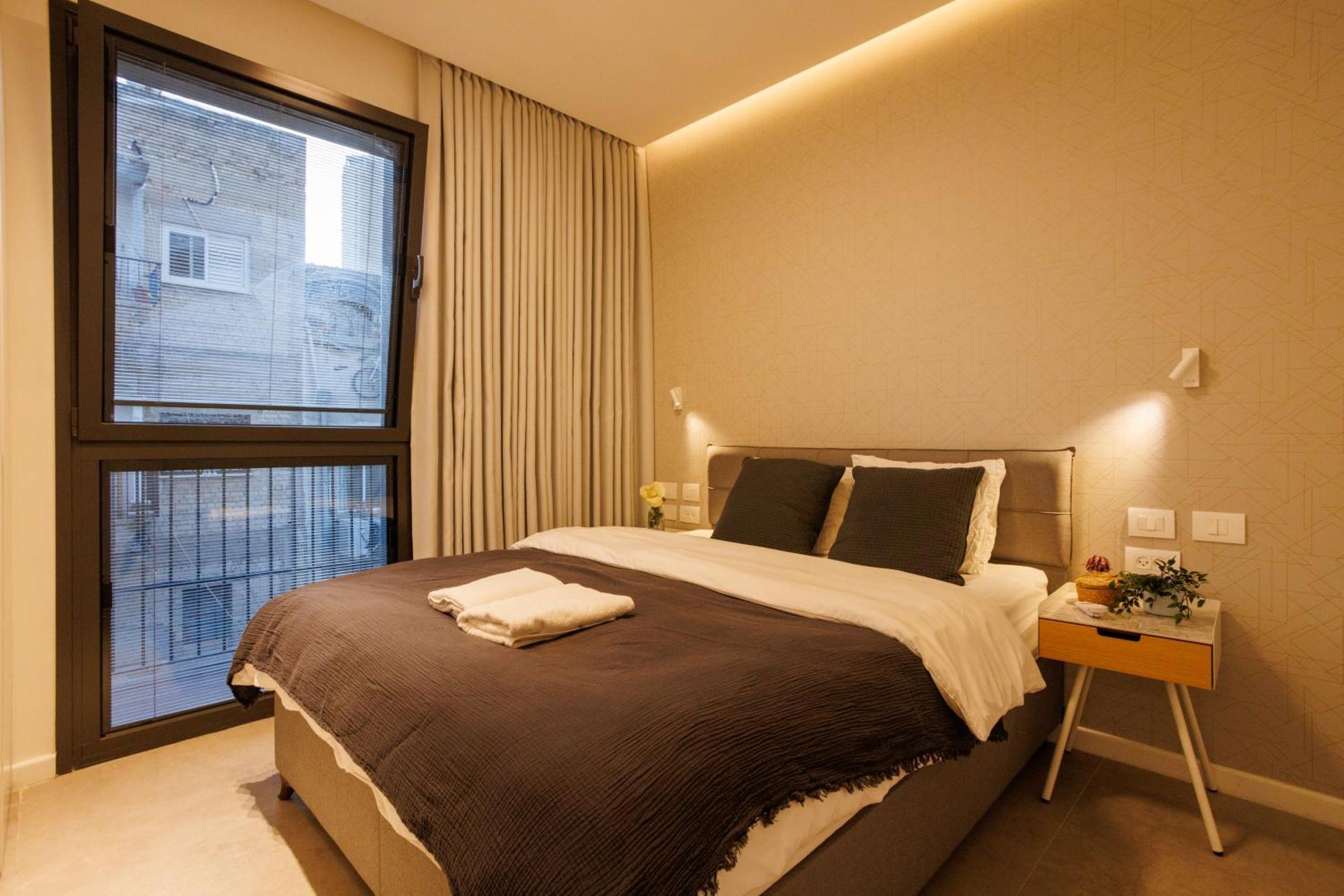Herzl Luxury Hotel By Nimizz Tel Aviv Exterior photo
